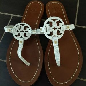 Tory Burch Logo Mini Miller Sandals White Thong